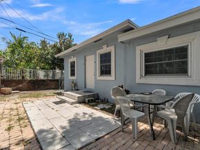 1006 NW 112th Ter, Miami FL 33168