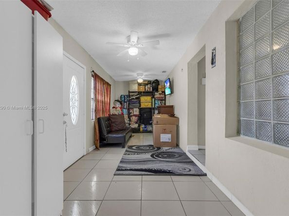 1006 NW 112th Ter, Miami FL 33168