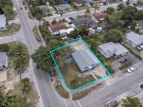1006 NW 112th Ter, Miami FL 33168