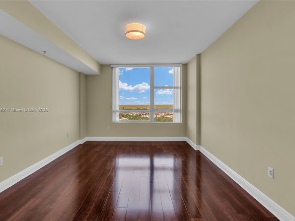 2681 N Flamingo Rd 1903S, Sunrise FL 33323