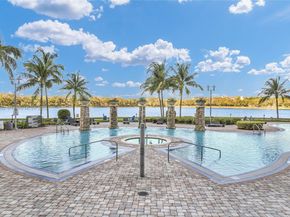 2681 N Flamingo Rd 1903S, Sunrise FL 33323