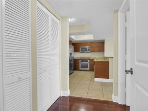 2681 N Flamingo Rd 1903S, Sunrise FL 33323