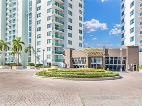 2681 N Flamingo Rd 1903S, Sunrise FL 33323