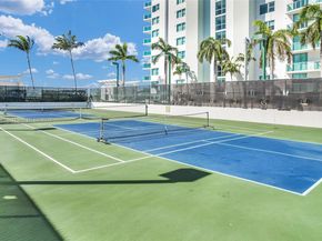 2681 N Flamingo Rd 1903S, Sunrise FL 33323