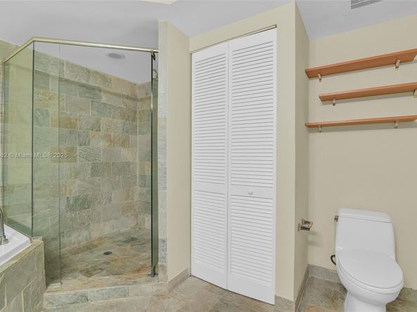 2681 N Flamingo Rd 1903S, Sunrise FL 33323