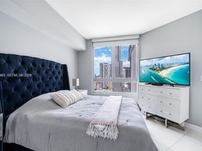 350 S Miami Ave 2505, Miami FL 33130