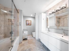 350 S Miami Ave 2505, Miami FL 33130