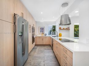 7755 Noremac Ave, Miami Beach FL 33141