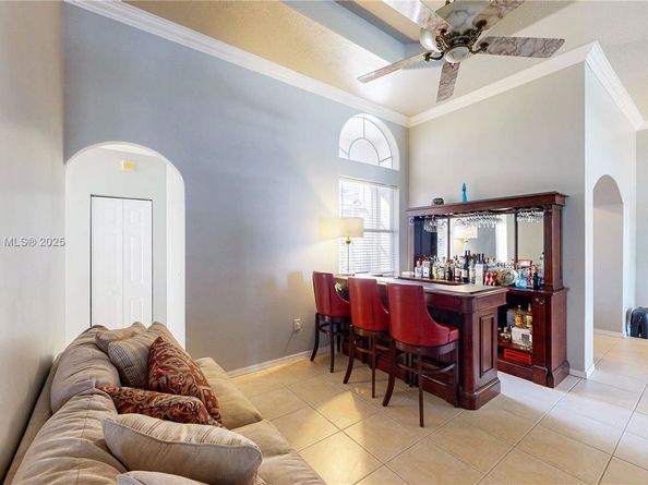 2835 Fairways Dr, Homestead FL 33035