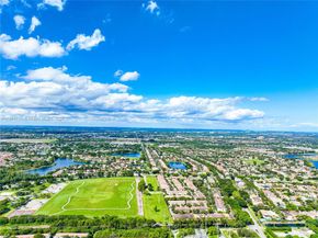 2835 Fairways Dr, Homestead FL 33035