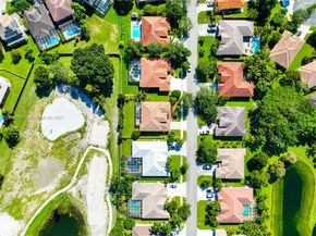 2835 Fairways Dr, Homestead FL 33035