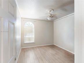 2835 Fairways Dr, Homestead FL 33035