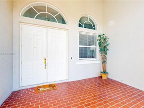 2835 Fairways Dr, Homestead FL 33035