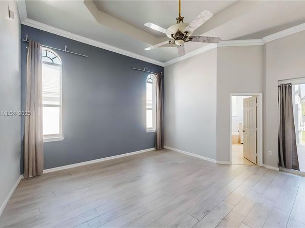 2835 Fairways Dr, Homestead FL 33035