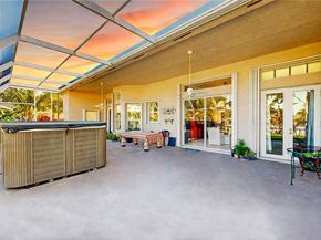 2835 Fairways Dr, Homestead FL 33035