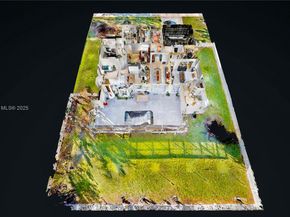 2835 Fairways Dr, Homestead FL 33035