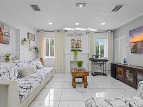 2175 NW 111th St, Miami FL 33167