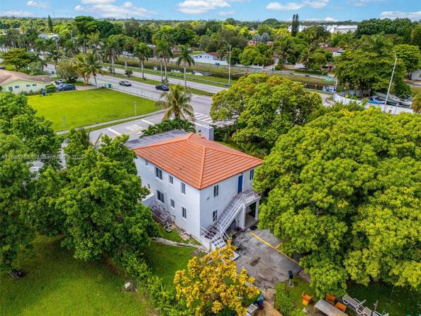 2175 NW 111th St, Miami FL 33167