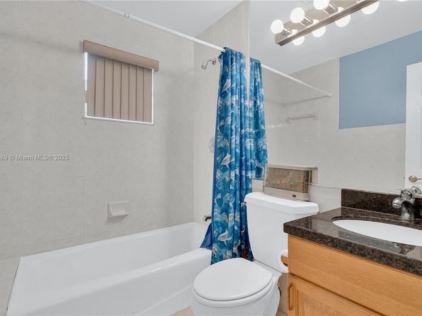 11041 SW 138th Ave, Miami FL 33186