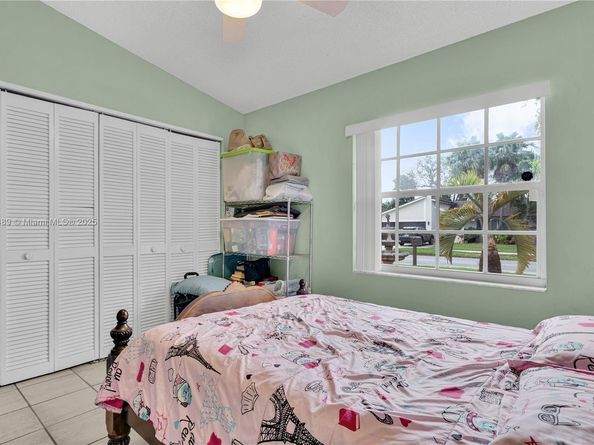 11041 SW 138th Ave, Miami FL 33186