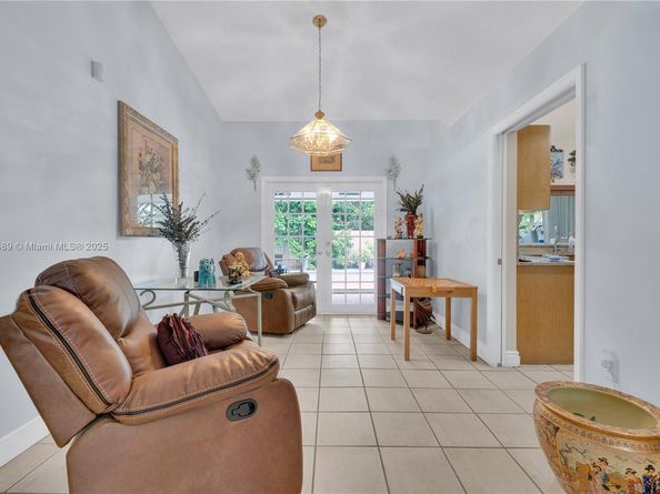 11041 SW 138th Ave, Miami FL 33186