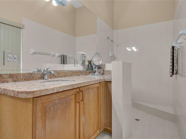 11041 SW 138th Ave, Miami FL 33186