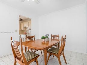 2700 NE 135th St 48, North Miami FL 33181