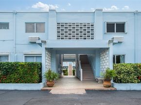 2700 NE 135th St 48, North Miami FL 33181