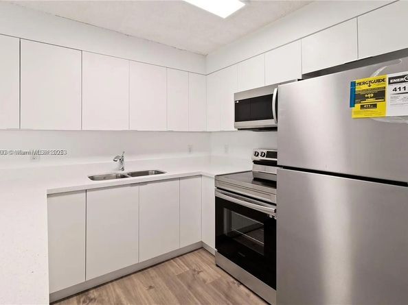 805 NW 13th St, Fort Lauderdale FL 33311