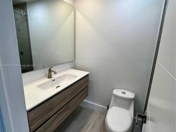 8600 SW 67th Ave 906, Pinecrest FL 33156