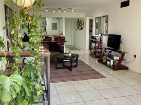 10253 NW 9th Street Cir 2046, Miami FL 33172