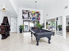 1061 NW North River Dr, Miami FL 33136