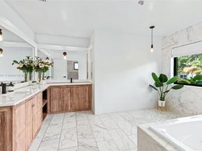 1061 NW North River Dr, Miami FL 33136