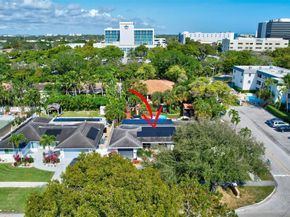 2261 NE 62nd St, Fort Lauderdale FL 33308