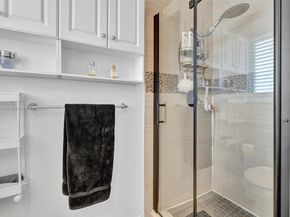 2261 NE 62nd St, Fort Lauderdale FL 33308