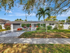 2261 NE 62nd St, Fort Lauderdale FL 33308
