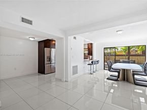1010 NE 204th Ter, Miami FL 33179