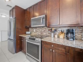 1010 NE 204th Ter, Miami FL 33179