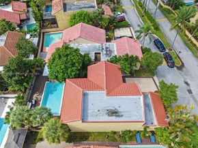 1010 NE 204th Ter, Miami FL 33179