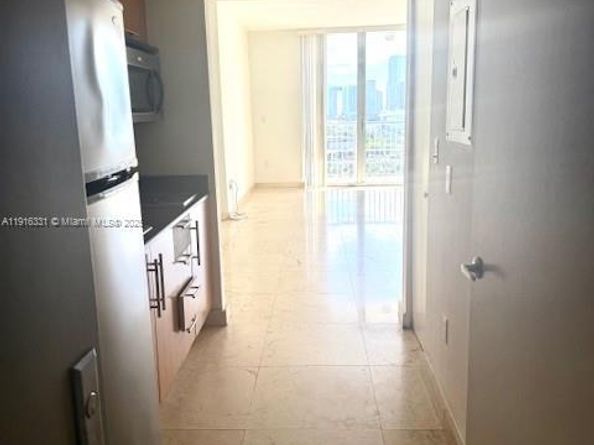 1750 N Bayshore Dr 2308, Miami FL 33132