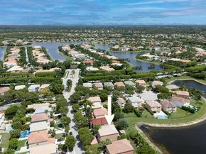 9770 Scribner Ln, Wellington FL 33414