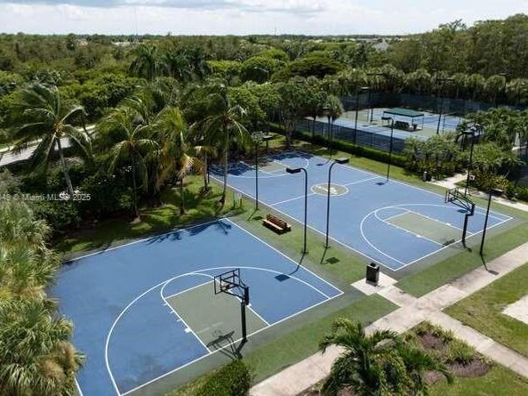 9770 Scribner Ln, Wellington FL 33414