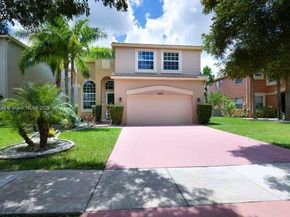 9770 Scribner Ln, Wellington FL 33414