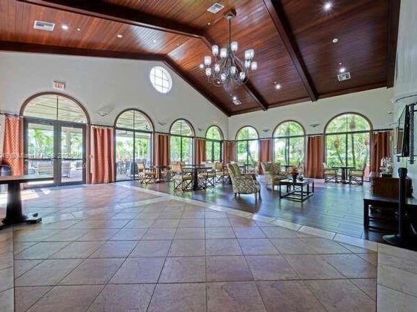 9770 Scribner Ln, Wellington FL 33414