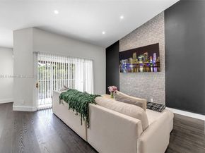 14014 SW 91st Ter 14014, Miami FL 33186