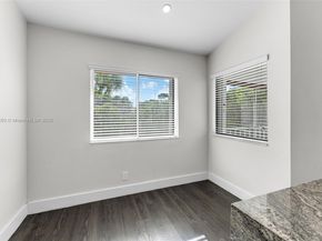14014 SW 91st Ter 14014, Miami FL 33186