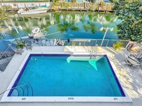 5201 Orduna Dr. 15, Coral Gables FL 33146