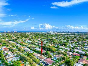 1940 NE 62nd St, Fort Lauderdale FL 33308