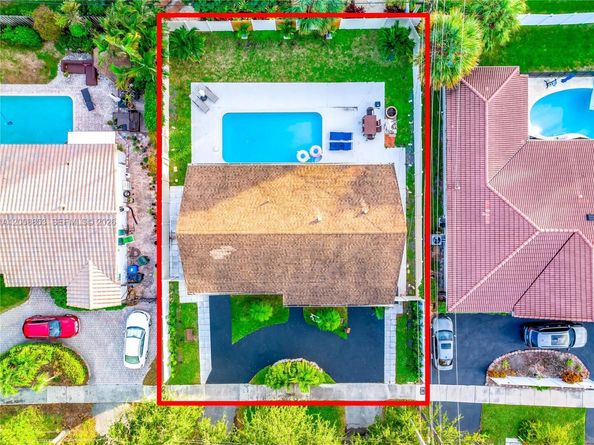 1940 NE 62nd St, Fort Lauderdale FL 33308