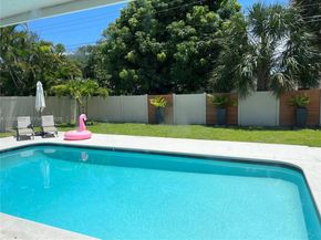 1940 NE 62nd St, Fort Lauderdale FL 33308